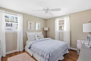 2 Irena Rd, Boston, MA 02124 - Photo 15