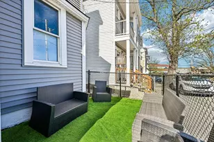 19 Sheldon St, Lowell, MA 01851 - Photo 33