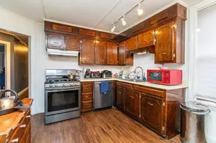 53 Roseclair St, Boston, MA 02125 - Photo 11
