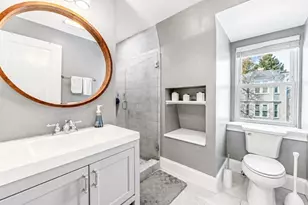 417 E 7th St, Boston, MA 02127 - Photo 13
