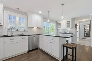 16 Teaberry Ln, North Attleboro, MA 02760 - Photo 15