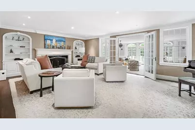 64 Albion Rd, Wellesley, MA 02481 - Photo 5