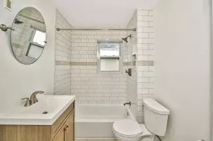 492 Metropolitan Ave, Boston, MA 02136 - Photo 11