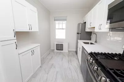 2001 Commonwealth Ave #34, Boston, MA 02135 - Photo 7