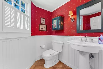 279 Oakland Street, Wellesley, MA 02481 - Photo 15