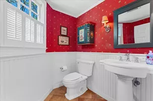 279 Oakland St, Wellesley, MA 02481 - Photo 15