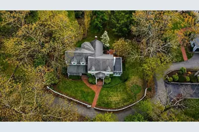 279 Oakland Street, Wellesley, MA 02481 - Photo 33