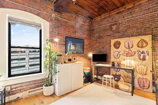 49 Munroe St, Lynn, MA 01901 - Photo 17