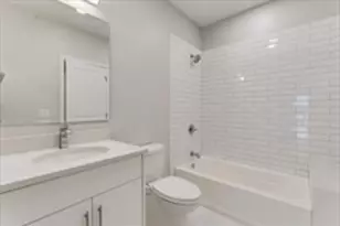 163 Chestnut, Chelsea, MA 02150 - Photo 5