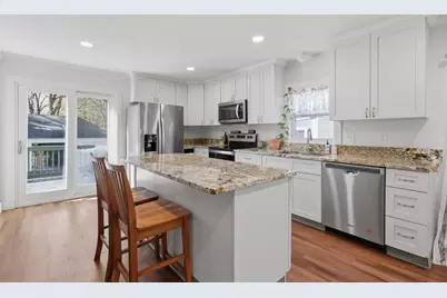 66 High Street, Northbridge, MA 01588 - Photo 9