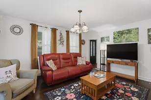 66 High St, Northbridge, MA 01588 - Photo 7