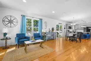 14 Grandview Ave, Fairhaven, MA 02719 - Photo 13