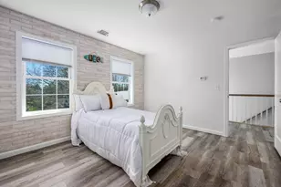 14 Grandview Ave, Fairhaven, MA 02719 - Photo 19