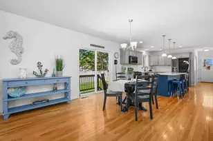 14 Grandview Ave, Fairhaven, MA 02719 - Photo 9