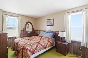 19 Peck Ave, Plymouth, MA 02360 - Photo 17
