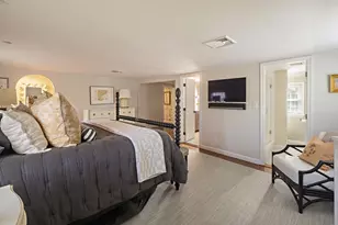 117 Forest St, Wellesley, MA 02481 - Photo 25