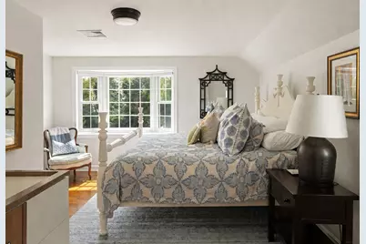 117 Forest St, Wellesley, MA 02481 - Photo 31