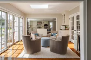 117 Forest St, Wellesley, MA 02481 - Photo 17