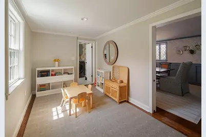 117 Forest St, Wellesley, MA 02481 - Photo 15