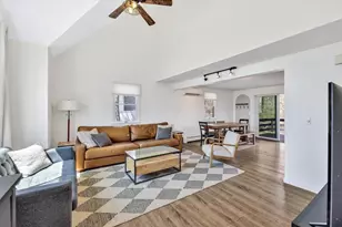 121 Pinecrest Beach Dr, Falmouth, MA 02536 - Photo 7