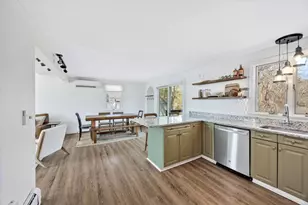 121 Pinecrest Beach Dr, Falmouth, MA 02536 - Photo 13