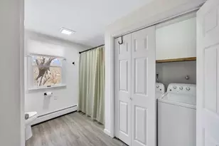 121 Pinecrest Beach Dr, Falmouth, MA 02536 - Photo 17
