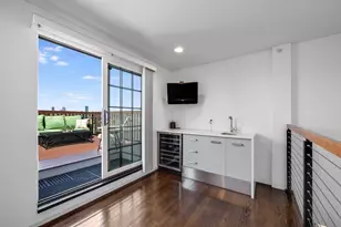 687 E 2nd St, Boston, MA 02127 - Photo 19