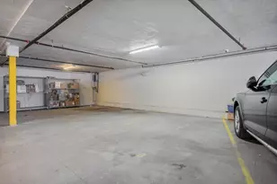 687 E 2nd St, Boston, MA 02127 - Photo 23