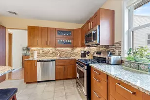 63 Bradwood St, Boston, MA 02131 - Photo 27