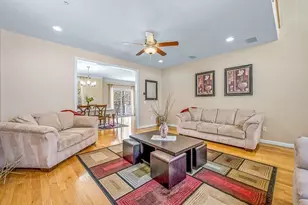1 Dunia Ln, Northborough, MA 01532 - Photo 3