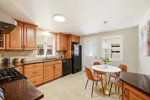 1 Valley Rd, Lexington, MA 02421 - Photo 11