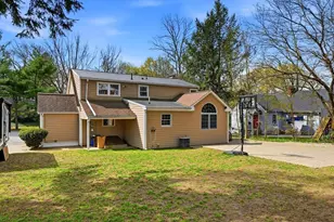 1 Valley Rd, Lexington, MA 02421 - Photo 35