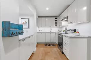 97 Sewall Ave, Brookline, MA 02446 - Photo 7