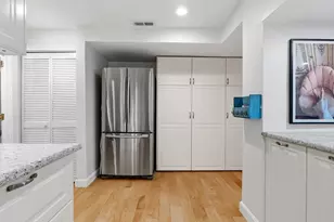 97 Sewall Ave, Brookline, MA 02446 - Photo 9