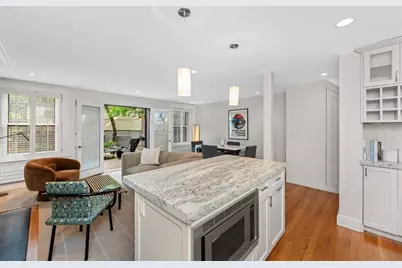 342 Marlborough St #1, Boston, MA 02115 - Photo 11