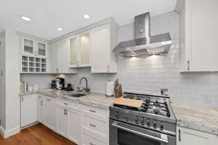 342 Marlborough St, Boston, MA 02115 - Photo 9