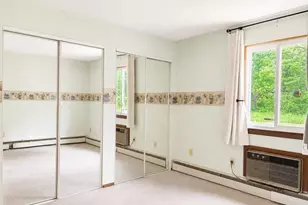 82 S Maple St, Westfield, MA 01085 - Photo 9