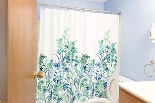 82 S Maple St, Westfield, MA 01085 - Photo 11