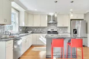 3 Lowell St, Waltham, MA 02453 - Photo 11