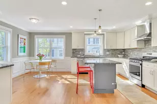 3 Lowell St, Waltham, MA 02453 - Photo 7