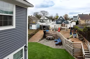 67 Billings St, Boston, MA 02132 - Photo 25