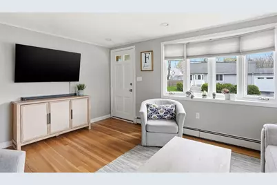 11 Roseen Ave, Weymouth, MA 02188 - Photo 5