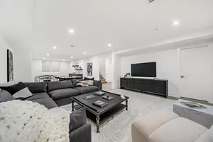 1640 Commonwealth Ave, Newton, MA 02465 - Photo 37