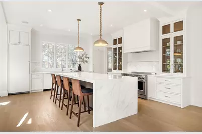 1640 Commonwealth Ave, Newton, MA 02465 - Photo 17