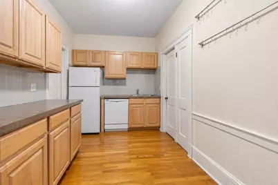 21 Sutherland Rd #6, Boston, MA 02135 - Photo 9