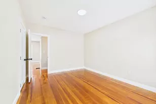 542 King Philip St, Fall River, MA 02724 - Photo 25
