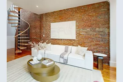322 Tappan St #2, Brookline, MA 02445 - Photo 31