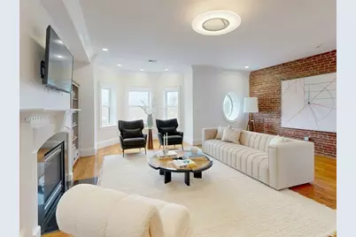 322 Tappan St #2, Brookline, MA 02445 - Photo 7