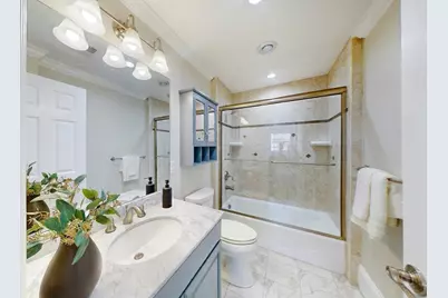 322 Tappan St #2, Brookline, MA 02445 - Photo 23