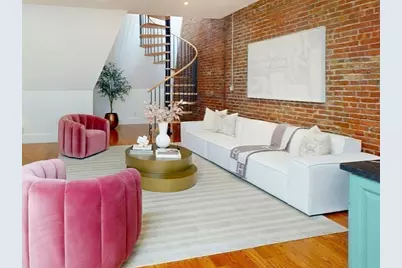 322 Tappan St #2, Brookline, MA 02445 - Photo 33